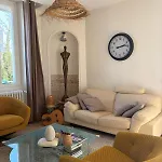 Large Spacious Duplex Townhouse Appartamento Digione