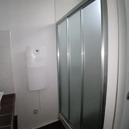 Apartman Large Spacious Duplex Townhouse