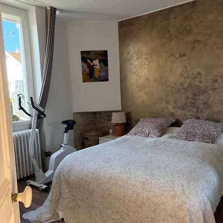 דירה Large Spacious Duplex Townhouse