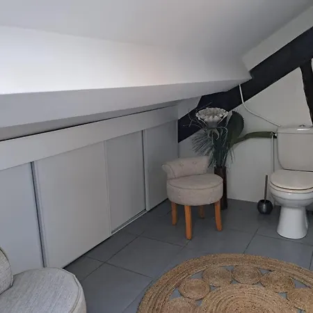 Large Spacious Duplex Townhouse 公寓