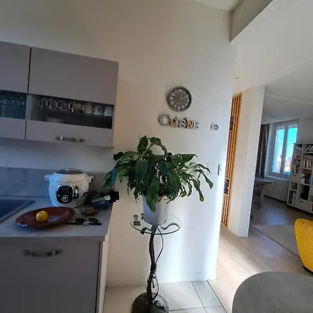 Large Spacious Duplex Townhouse