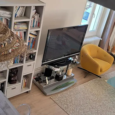 Lägenhet Large Spacious Duplex Townhouse Dijon