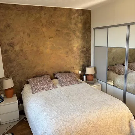 דירה Large Spacious Duplex Townhouse