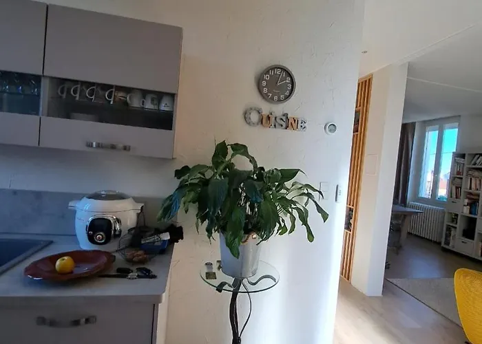 Large Spacious Duplex Townhouse