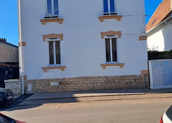 公寓 Large Spacious Duplex Townhouse 第戎